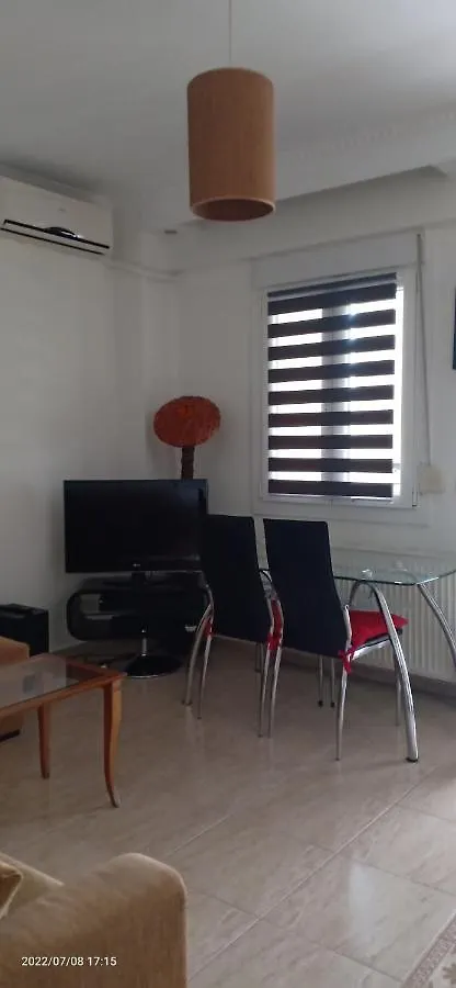 Modern&Comfortable Apartment Euosmos Салоники